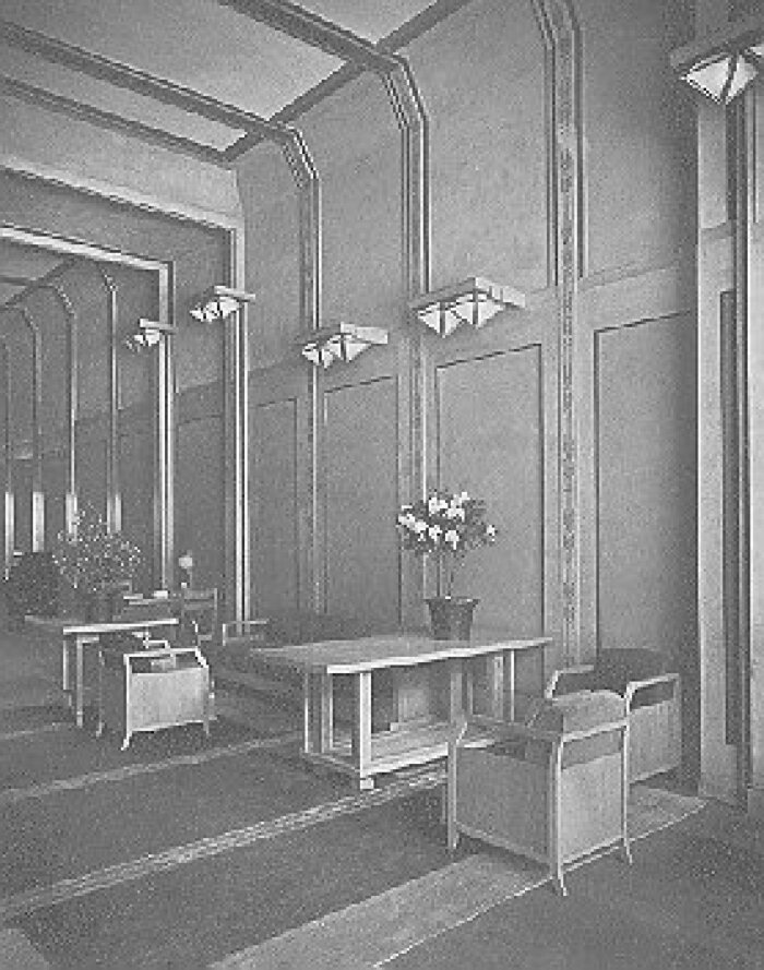 Interior, first floor view toward street
Edison Shop
Purcell, Feick, and Elmslie, architects
Furnishings and interior elements manufactured by
Niedecken and Wallbridge
Chicago, Illinois
1912