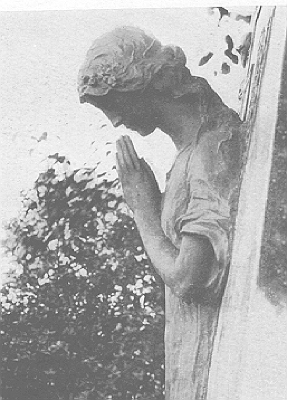 Detail, sculptural figure
Sanger Memorial, Graceland Cemetery
Dean and Dean, architects
Chicago, Illinois