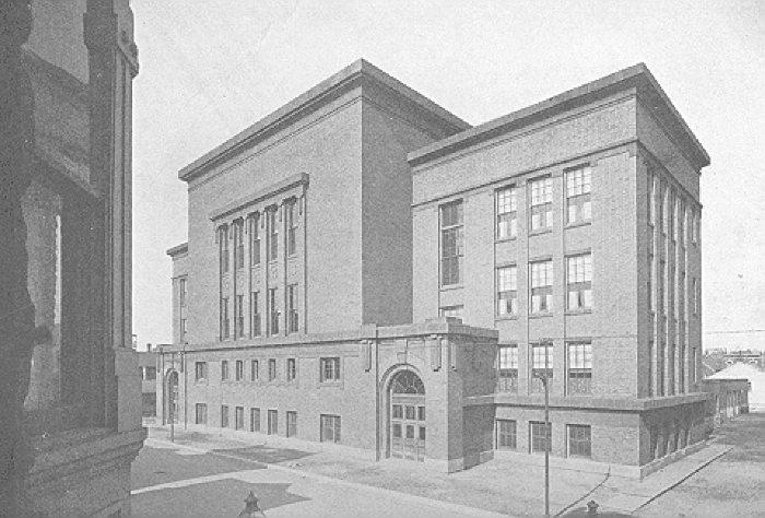 Exterior perspective
Rogers Public School
Dwight H. Perkins, architect
Chicago, Illinois