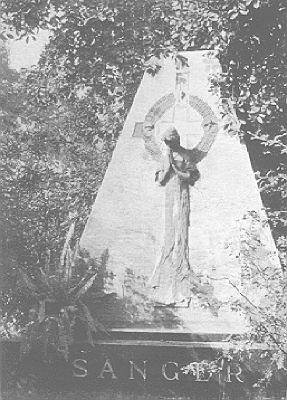 Front view
Sanger Monument, Graceland Cemetery
Dean and Dean, architects
Chicago, Illinois