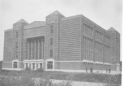 Exterior perspective
George W. Tilton Public School
Dwight Perkins, architect
Chicago, Illinois