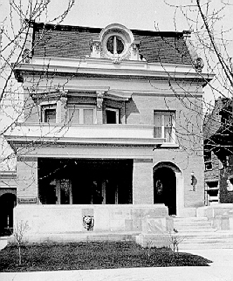 Exterior, front view
J. H. Hoelscher residence
George W. Maher, architect
Chicago, Illinois