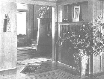 Interior, stair hall
Summer house for E. L. King ("Rockledge")
George W. Maher, architect
Winona, Minnesota