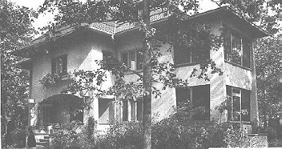 Exterior, perspective view
H. Scarborough residence
George W. Maher, architect
Highland Park, Illinois